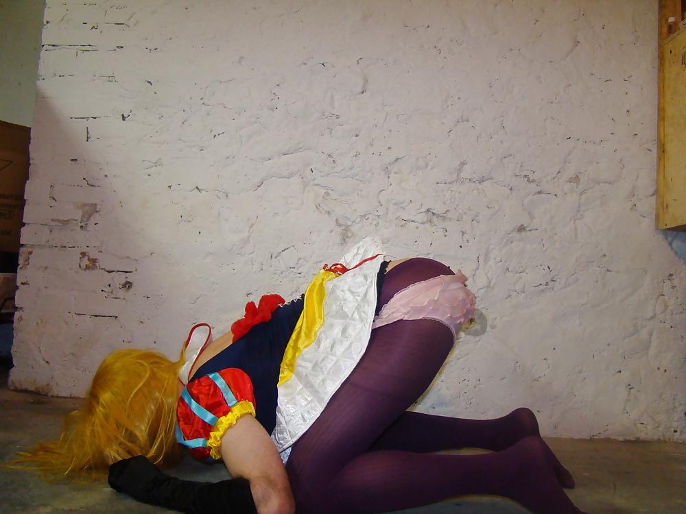 10P Playing around in my snow white costume :)