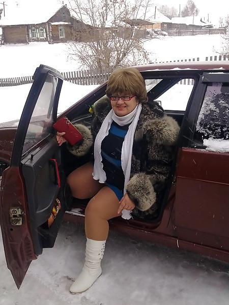 25P Russian mature busty!