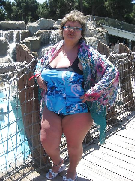 25P Russian mature busty!