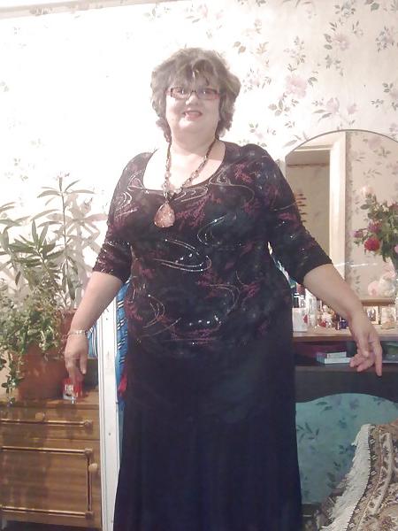 25P Russian mature busty!