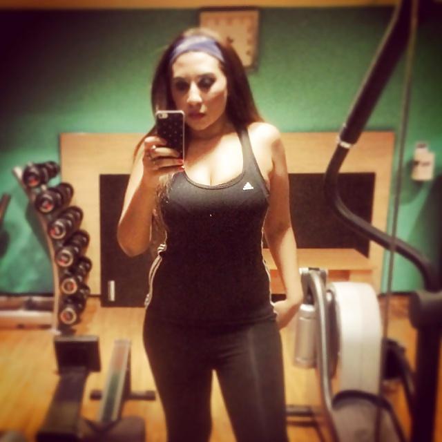 16P Hot Pakistani Girl