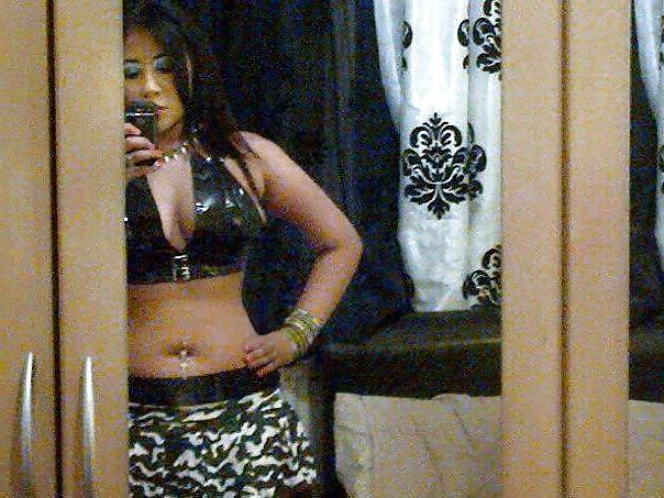 16P Hot Pakistani Girl