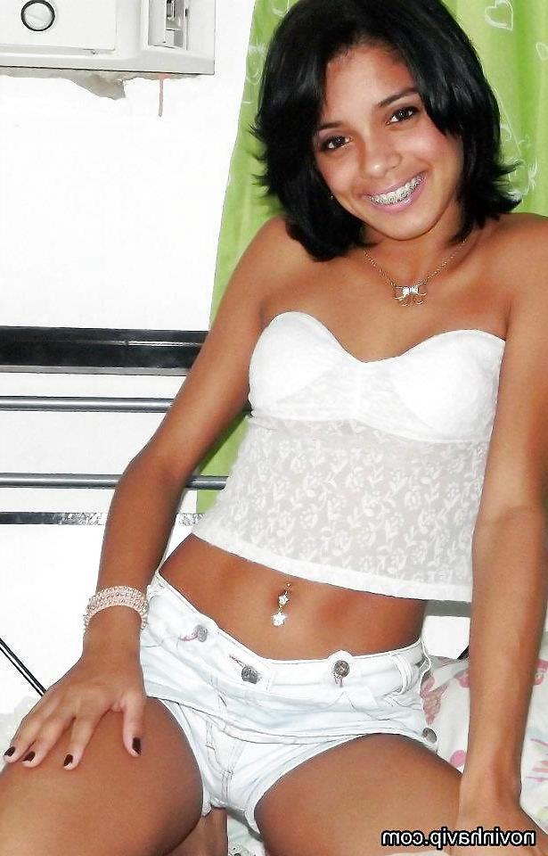 23P Latina Upshorts 2