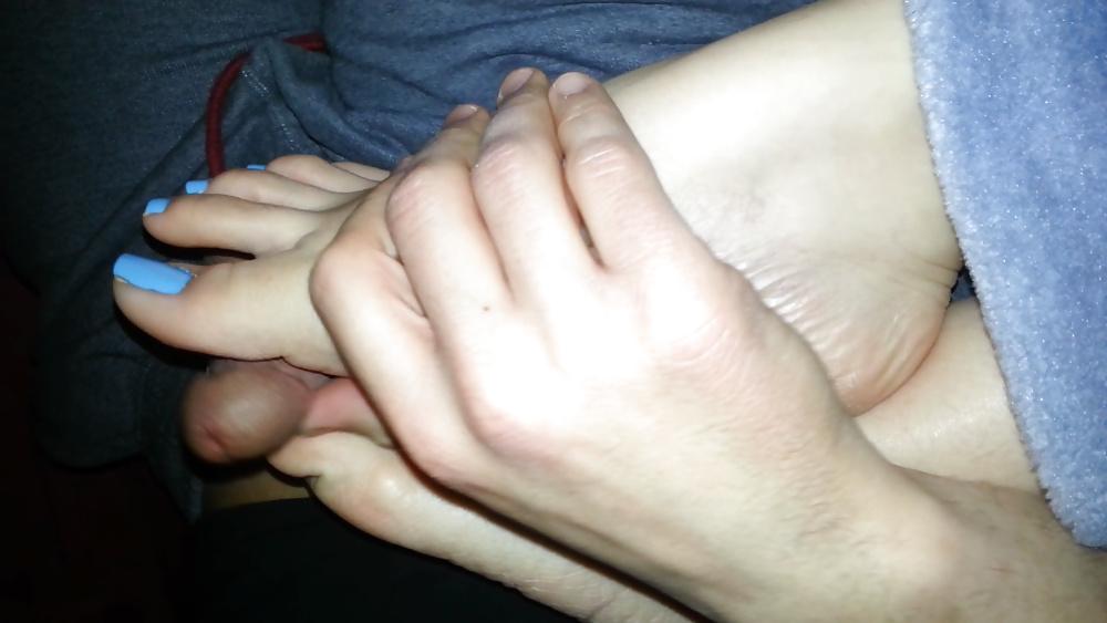 25P Wife feet blue toes with my dick