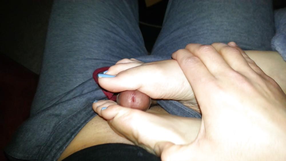 25P Wife feet blue toes with my dick