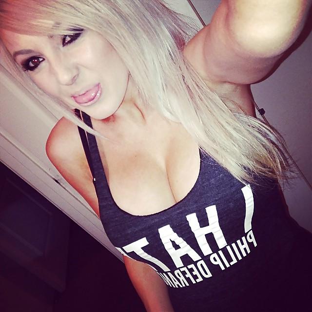 9P #9 Pics of a Great Cosplay Girl