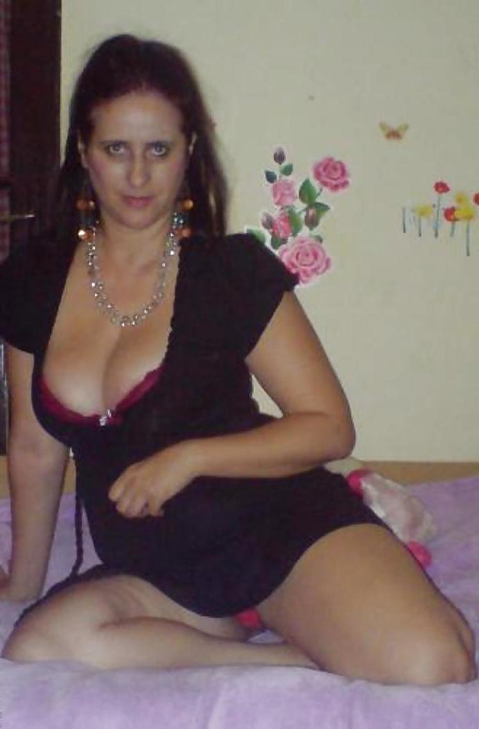 25P Ugly Serbian Big Tits Whore