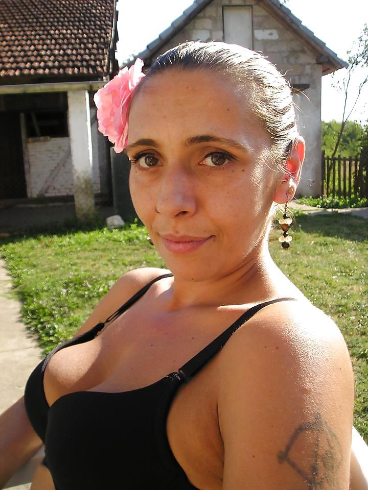 25P Milf Klaudia from Facebook .Dirty comments please?