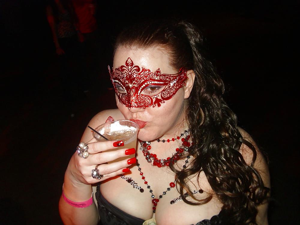 13P Body Paint, girls drinking, Public Exposure. Austin, TX