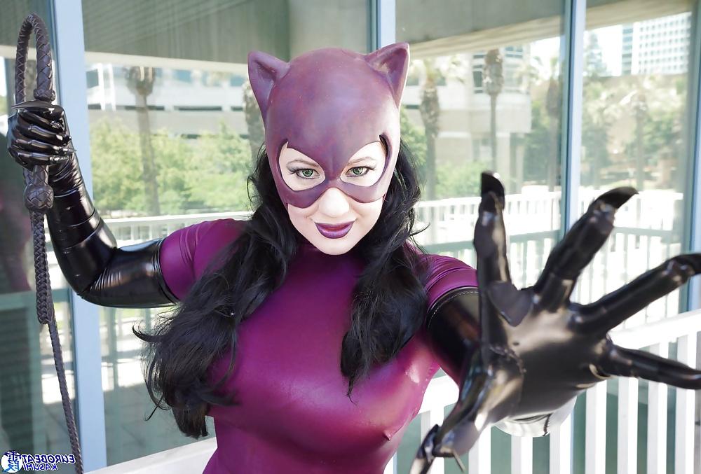 25P Cosplay #7: Belle as Catwoman from DC Comics