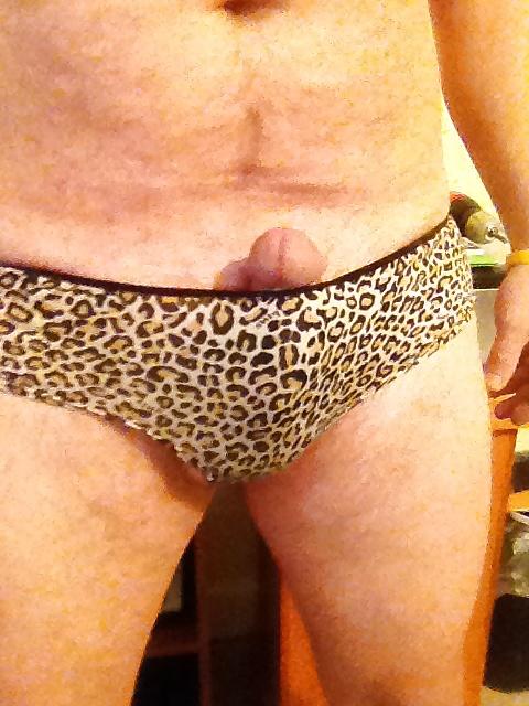 25P Now wearing my stepdaughters dirty panties