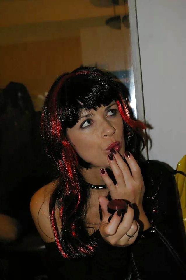 20P French housemate