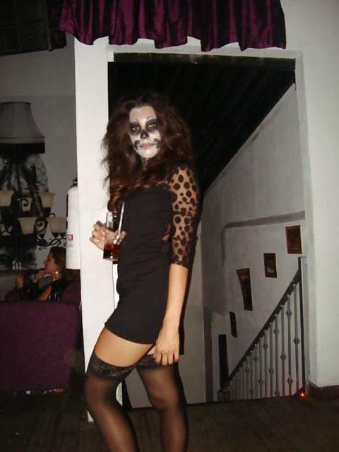 17P Your mom's slutty halloween costume