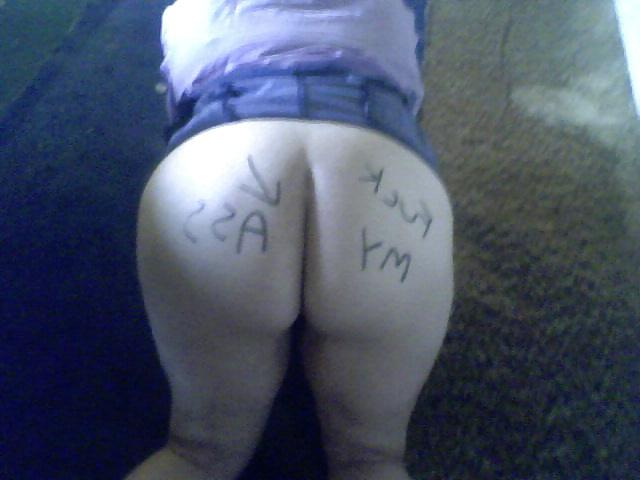 25P Mommy's Dirty Cell Phone Pictures