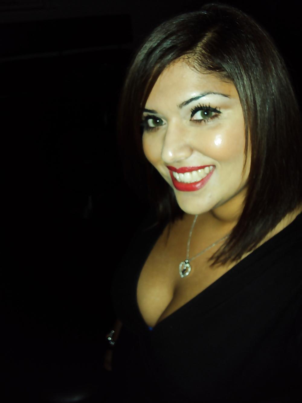 18P Pakistani Corvy MILF