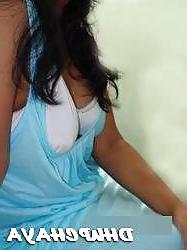 8P Bengali Aunty in Night Dress 