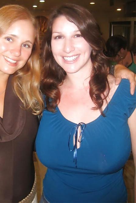 17P Busty Amatuer 13