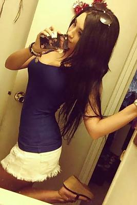 17P Busty Amatuer 17