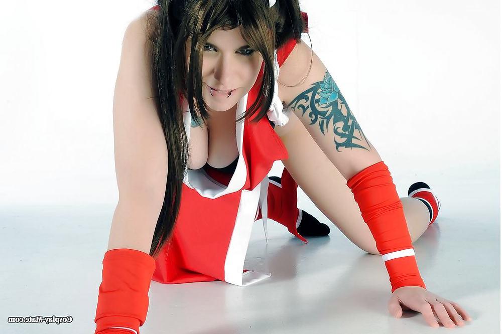 15P Cosplay mai TKF