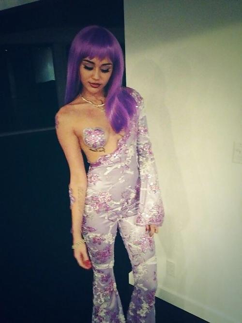 8P Miley Cyrus Sexy Halloween Costume October 2013