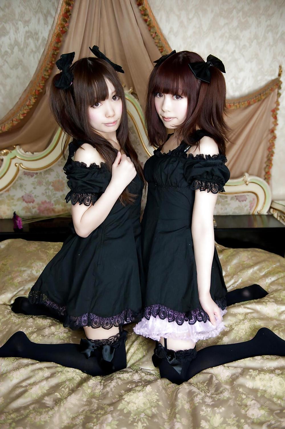 5P Cute cosplay