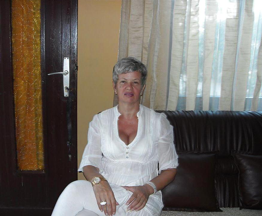 20P Big Tits Serbian Granny