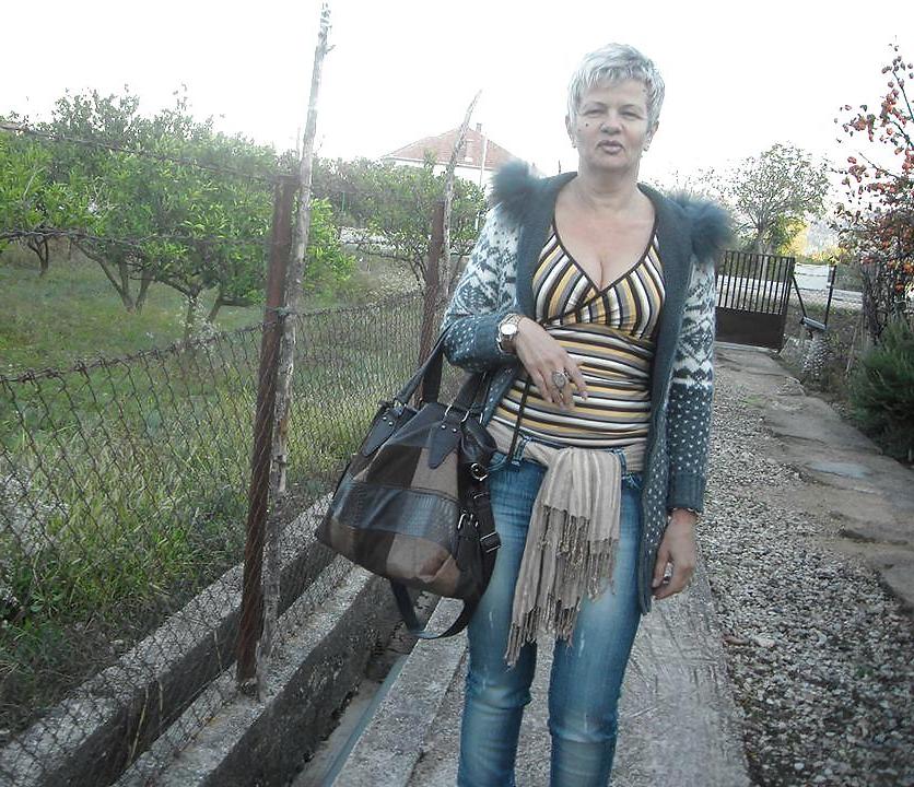 20P Big Tits Serbian Granny