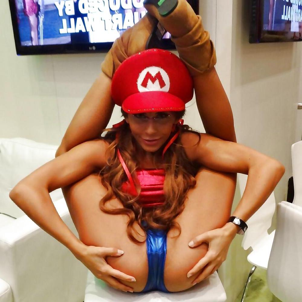 23P Cosplay 