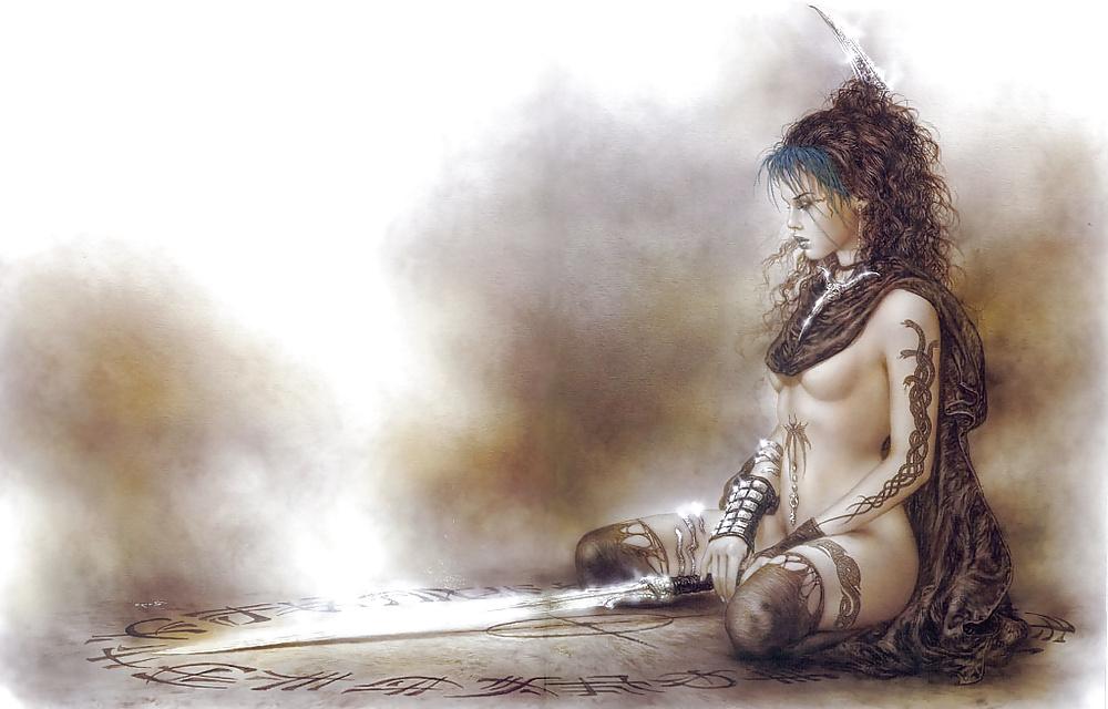 21P Luis Royo - Subversive Beauty