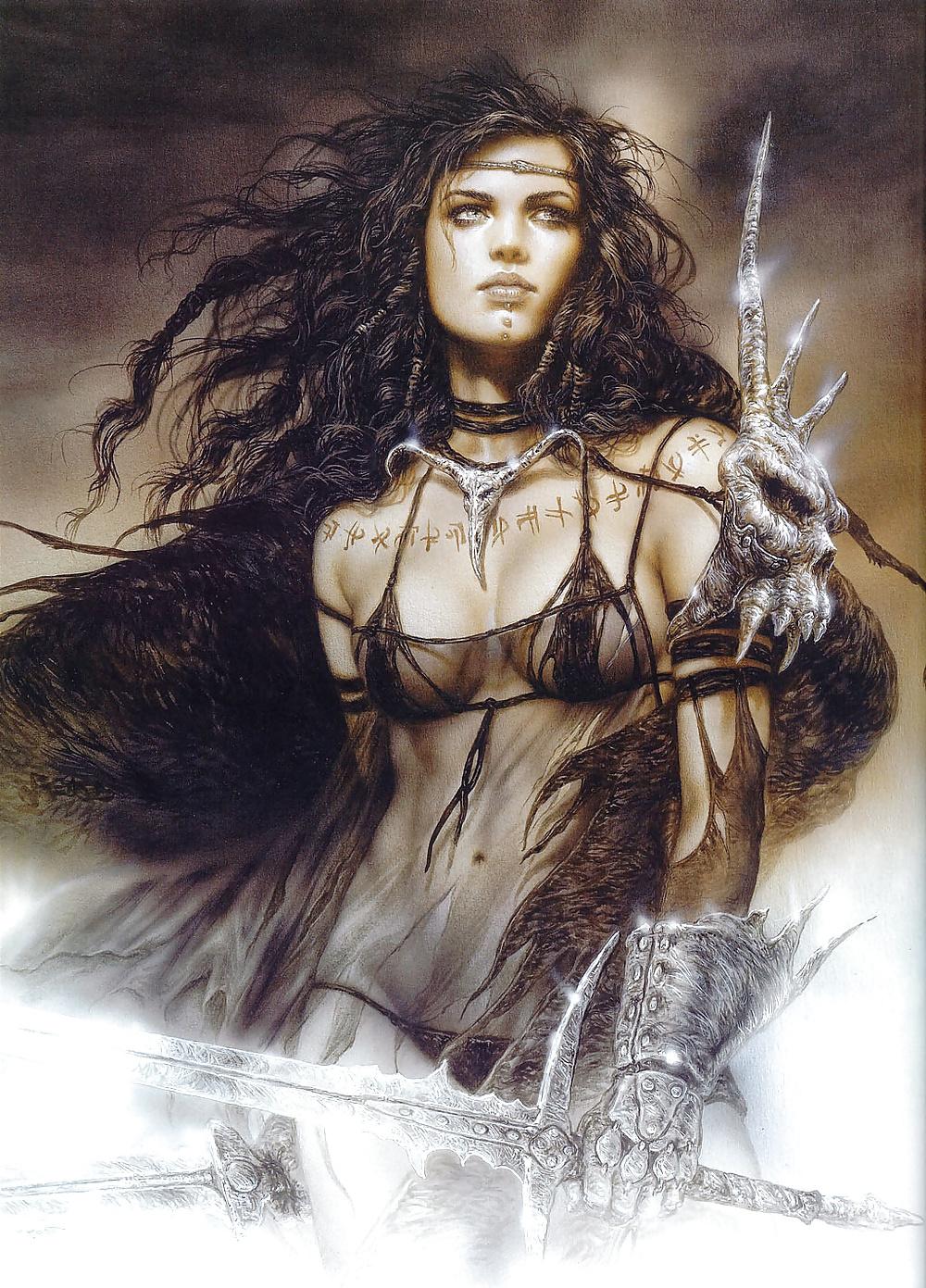 21P Luis Royo - Subversive Beauty