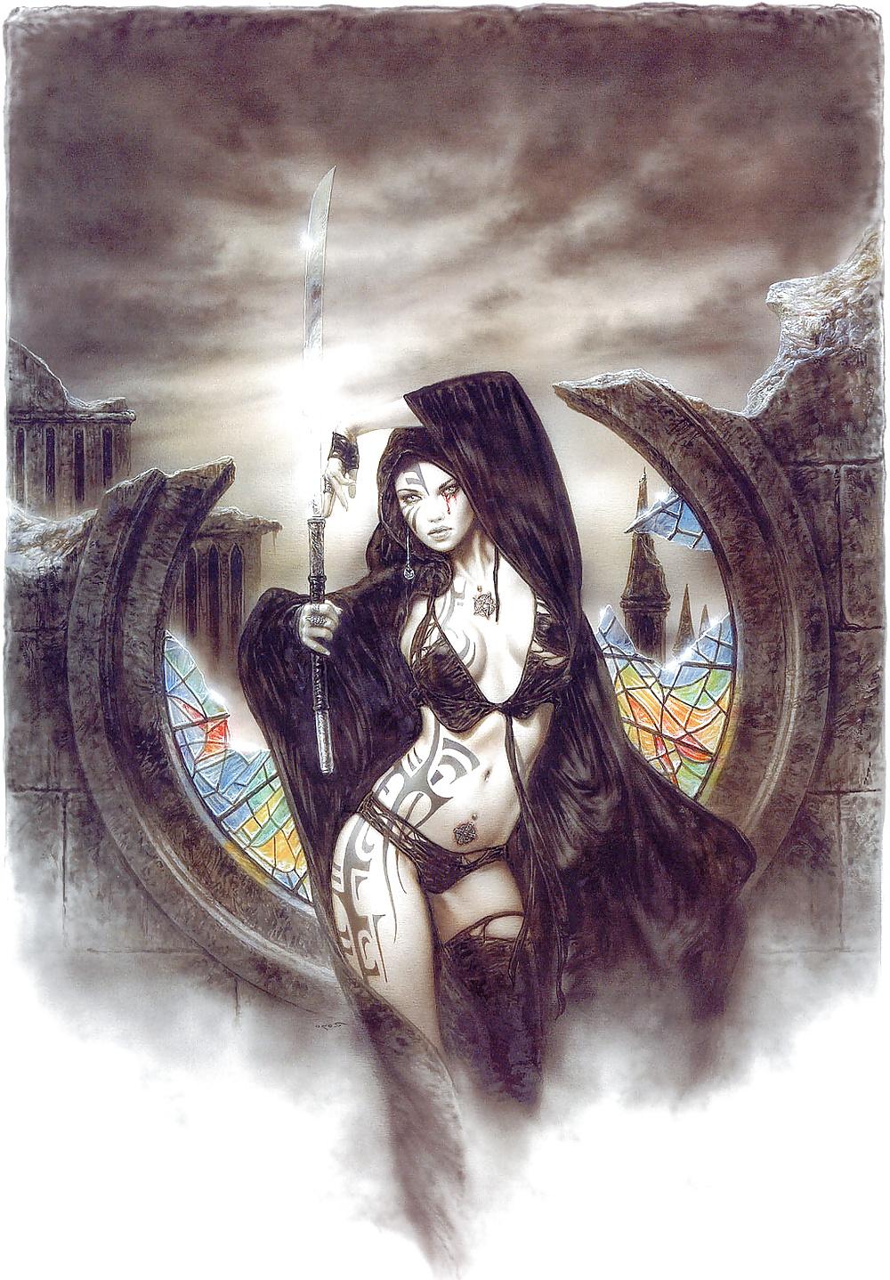 21P Luis Royo - Subversive Beauty