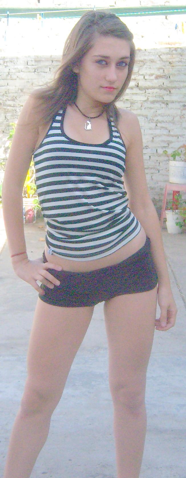 13P Sexy little thing 