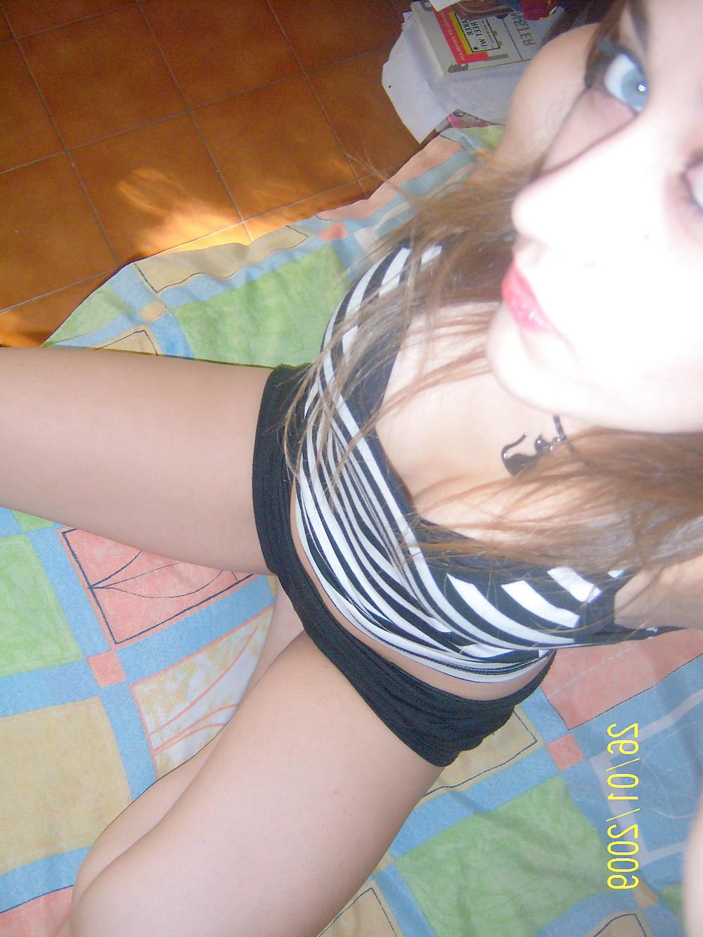13P Sexy little thing 