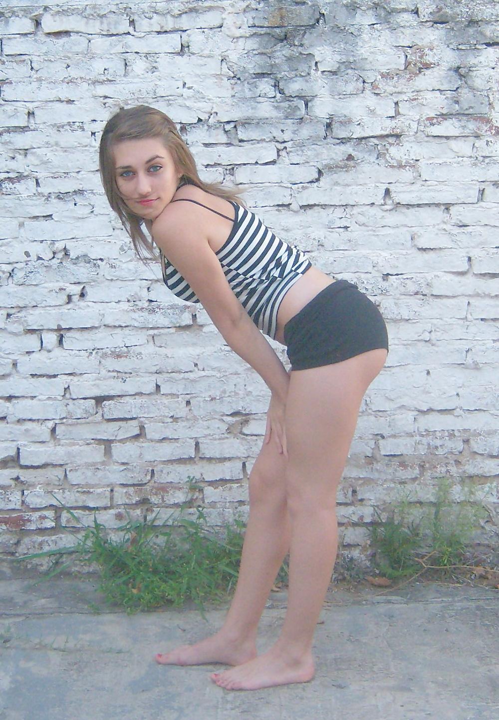 13P Sexy little thing 