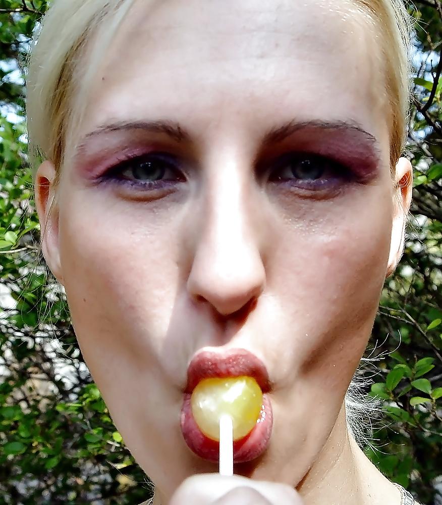 10P Lollipop Suckers 1.
