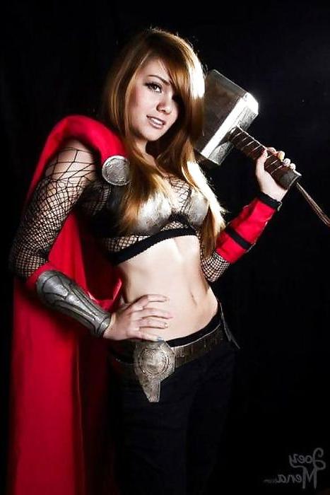 25P Sexy Cosplay Girls