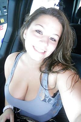 25P Busty Amatuer 31