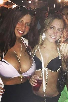 25P Busty Amatuer 34
