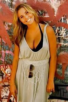 14P Busty Amatuer 38