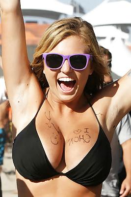 14P Busty Amatuer 38