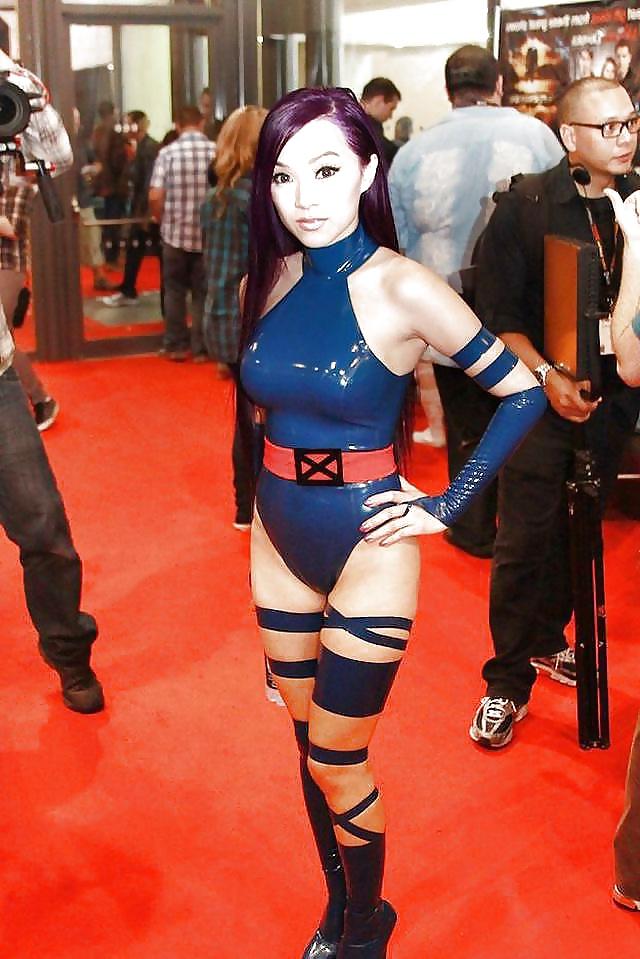 25P Some More Cosplay 1