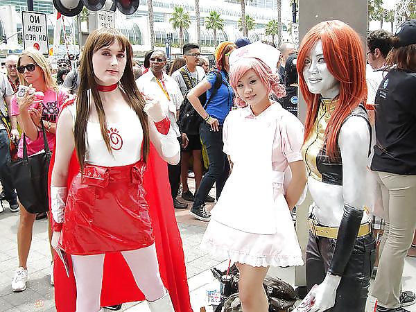 25P Some More Cosplay 2