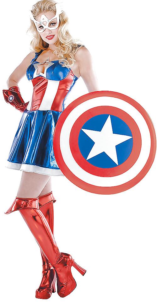 25P Some More Cosplay 2