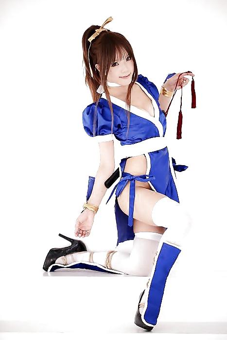25P Some More Cosplay 2