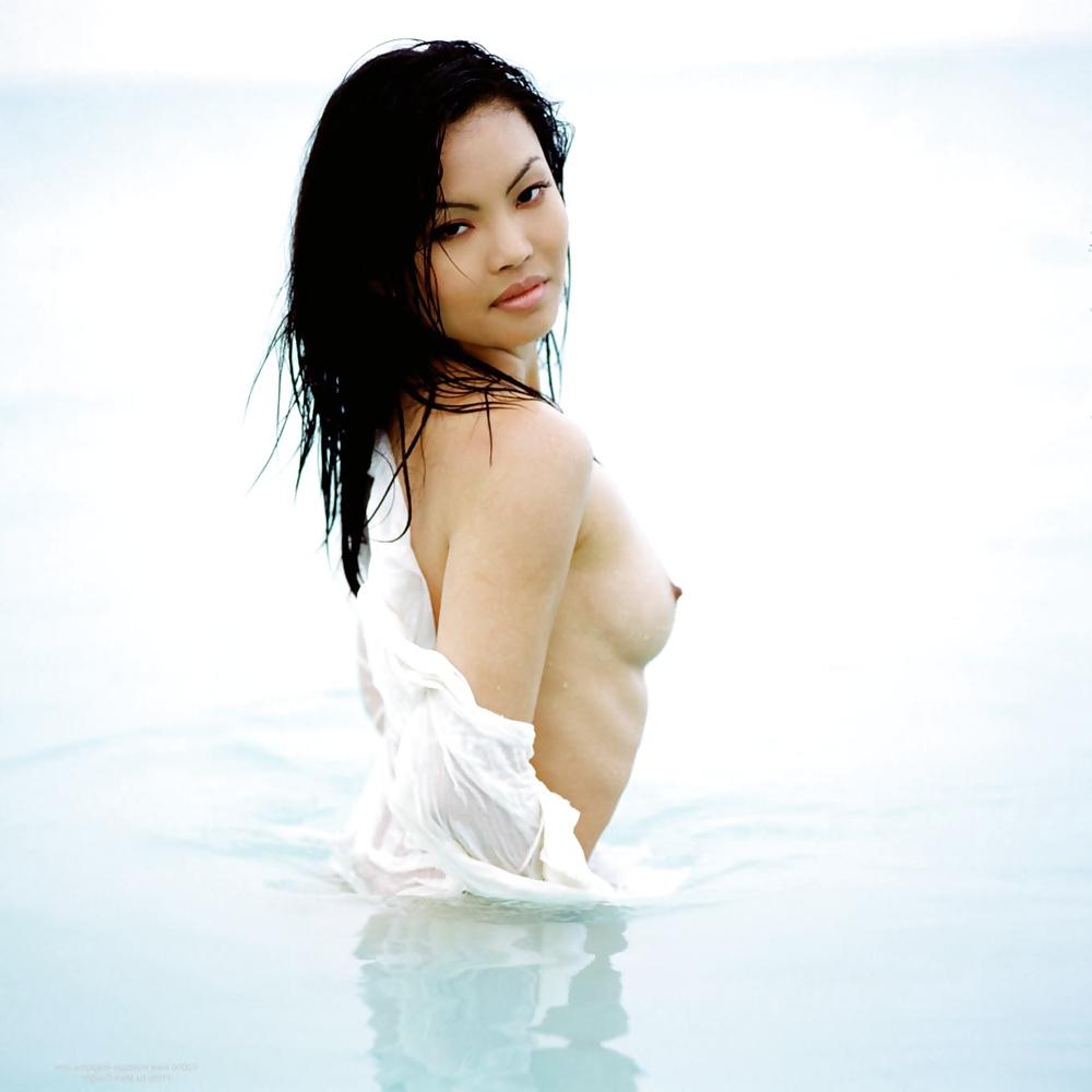 25P Asian beauty