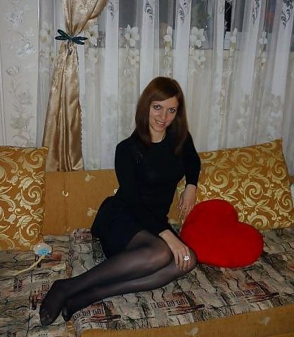 25P Girls in pantyhose