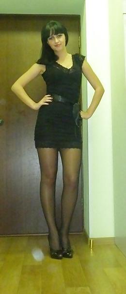 25P Girls in pantyhose