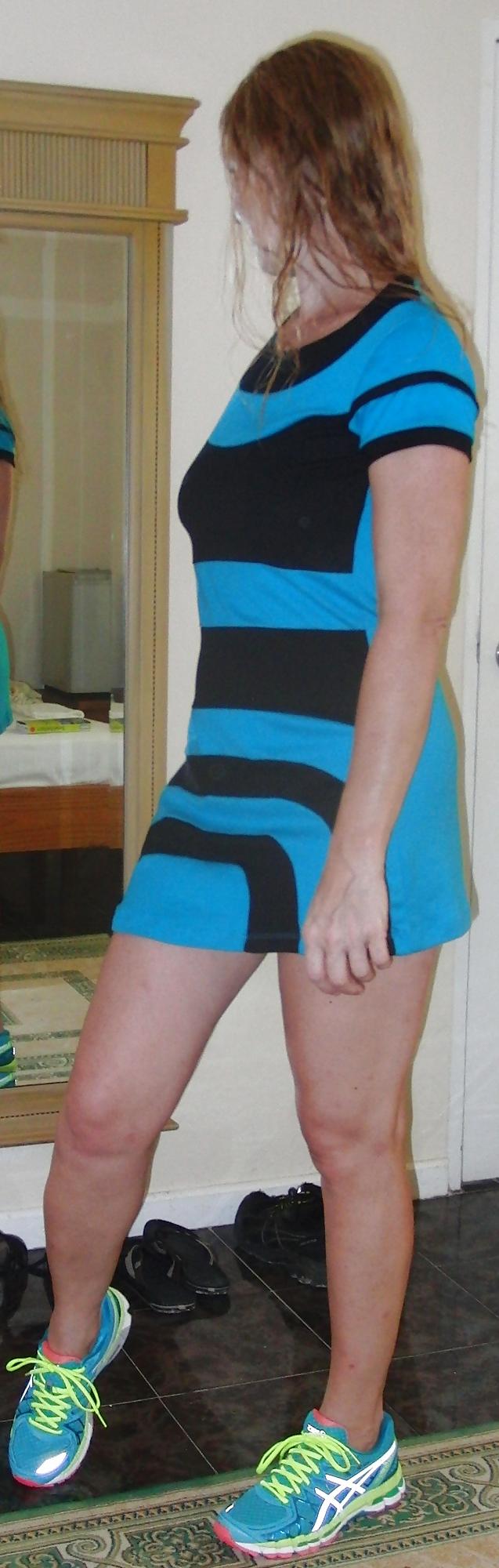 9P Milf GF shows pussy & ass & legs in dress