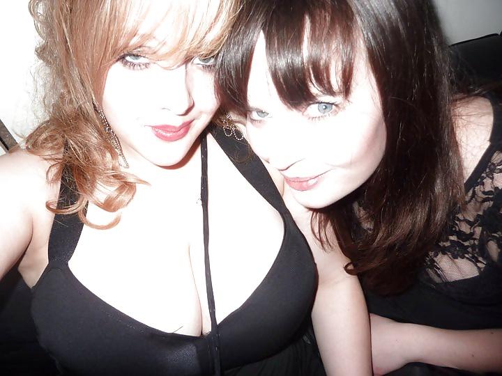 25P Busty bbw une blonde a gros nichons