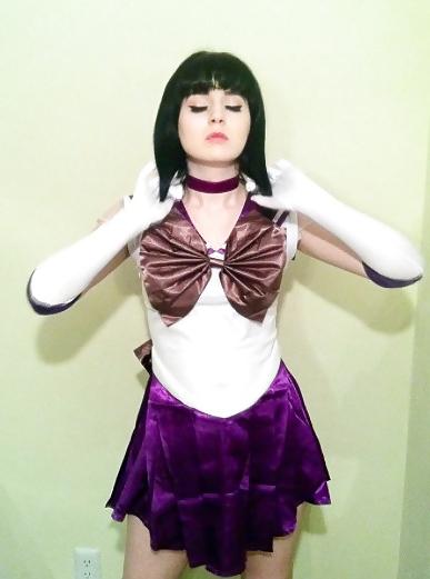13P Cosplay Teen